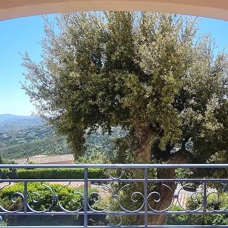 With Sea View In روكبرون-سور-أرجينس