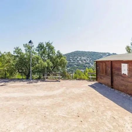 Appartement With Sea View In